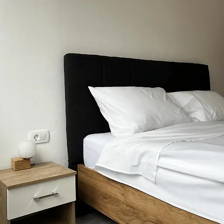 A&s Apartment *